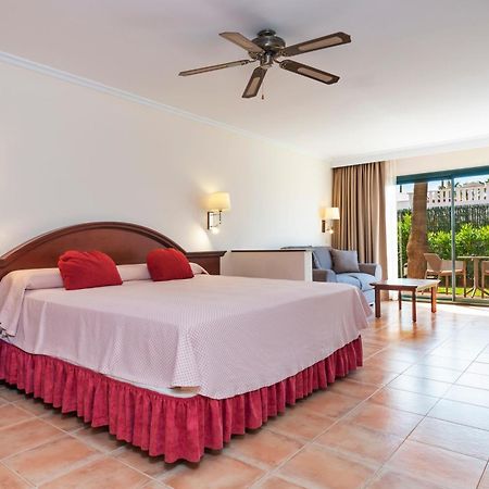วาเลนติน สตาร์ เมนอร์กา - สำหรับผู้ใหญ่เท่านั้น Hotel ซิวตาเดญา ภายนอก รูปภาพ