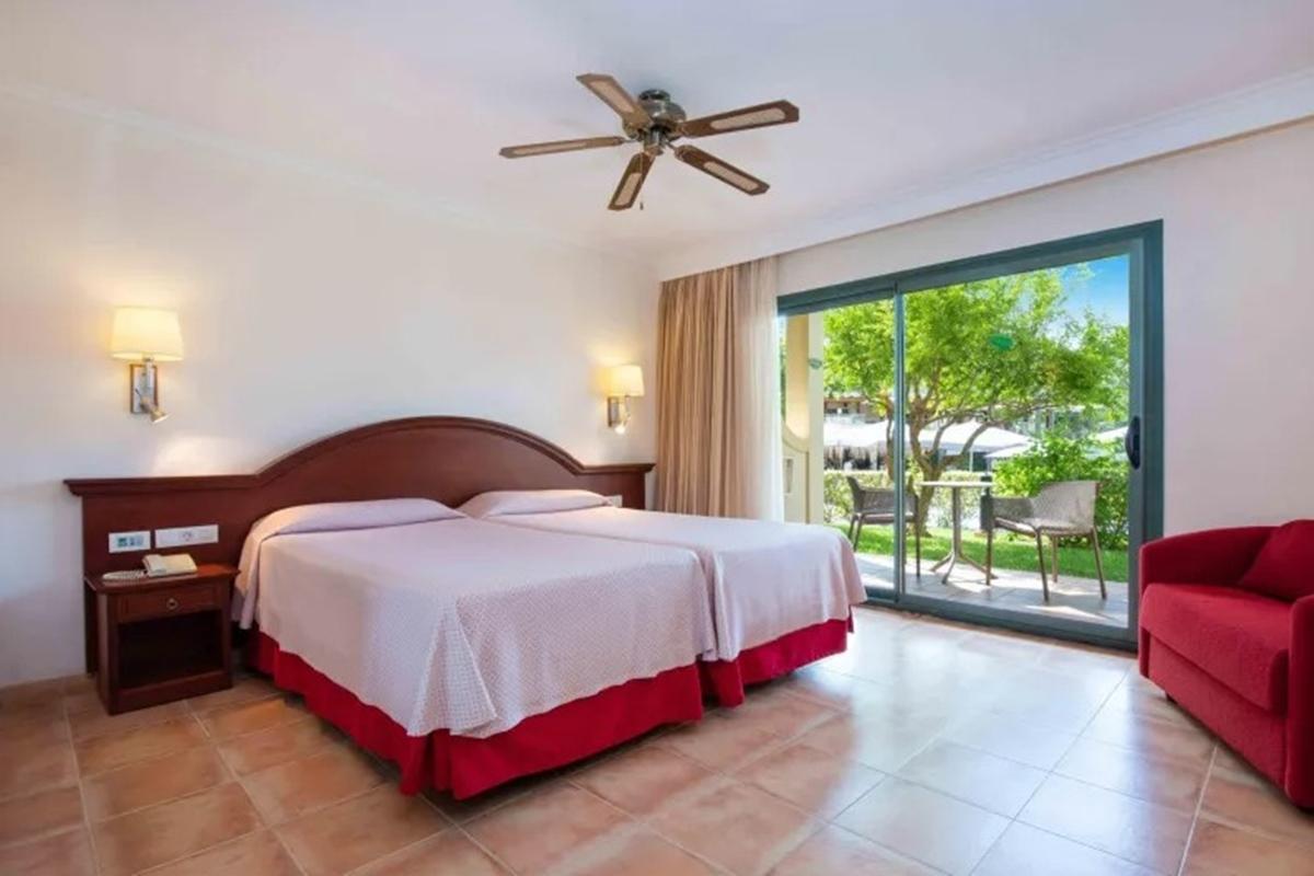 วาเลนติน สตาร์ เมนอร์กา - สำหรับผู้ใหญ่เท่านั้น Hotel ซิวตาเดญา ภายนอก รูปภาพ